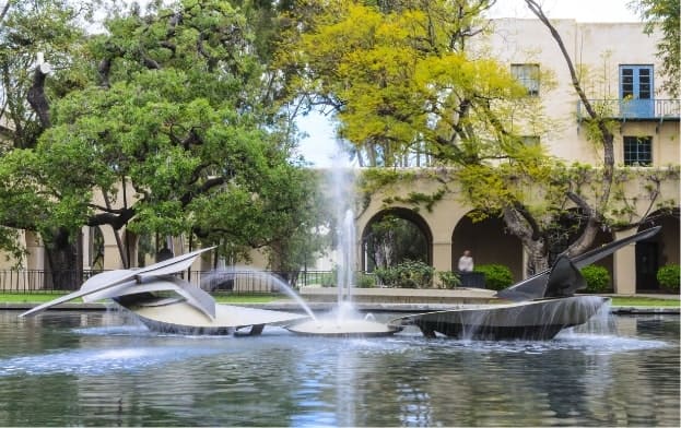 Caltech Hall Fountain